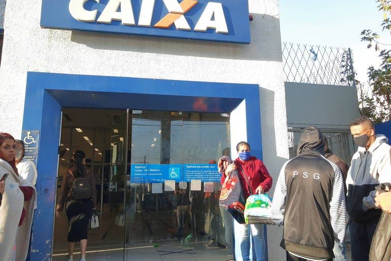 O buraco é fundo