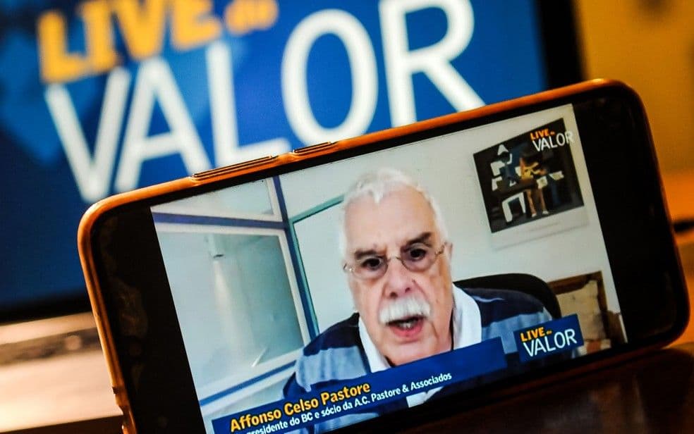 Depois da queda, vem o coice? Para Daniel Goldberg, debate sobre crise econômica está carregado de falsas impressões